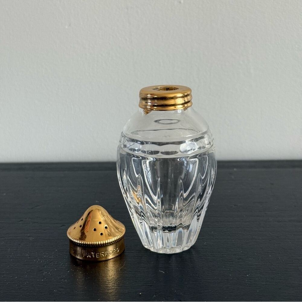 Waterford | Crystal Hanover Salt Shaker With Gold-Tone Lid Discontinued Marquis - Picture 2 of 6
